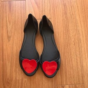 Mel by Melissa heart flat
